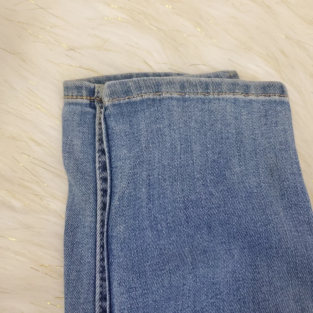 Levi’s light wash Jegging